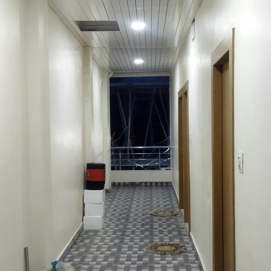 Shree Gajlaxmi Hotel Walking Distance From Mahakaleswar Ujjain Eksteriør billede