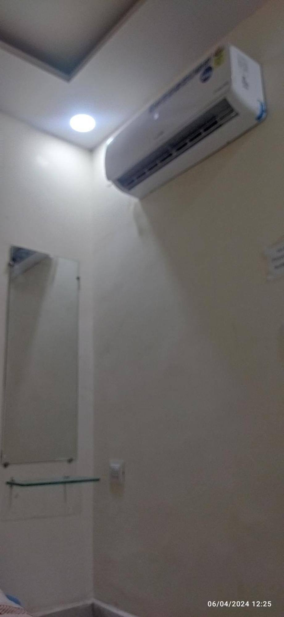 Shree Gajlaxmi Hotel Walking Distance From Mahakaleswar Ujjain Eksteriør billede